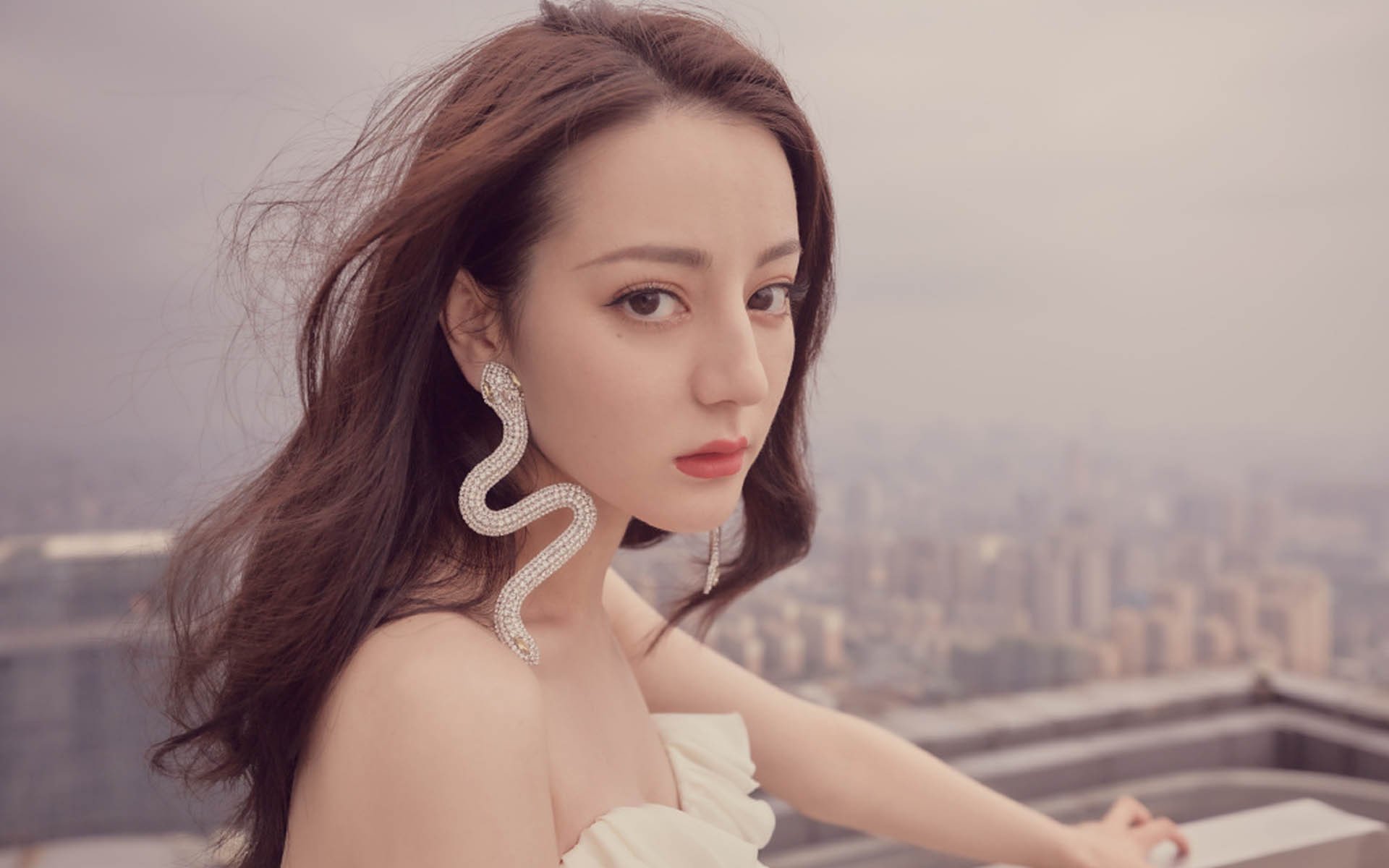 青岛破晓,当郭艾伦的指尖颠覆篮球的晨昏线