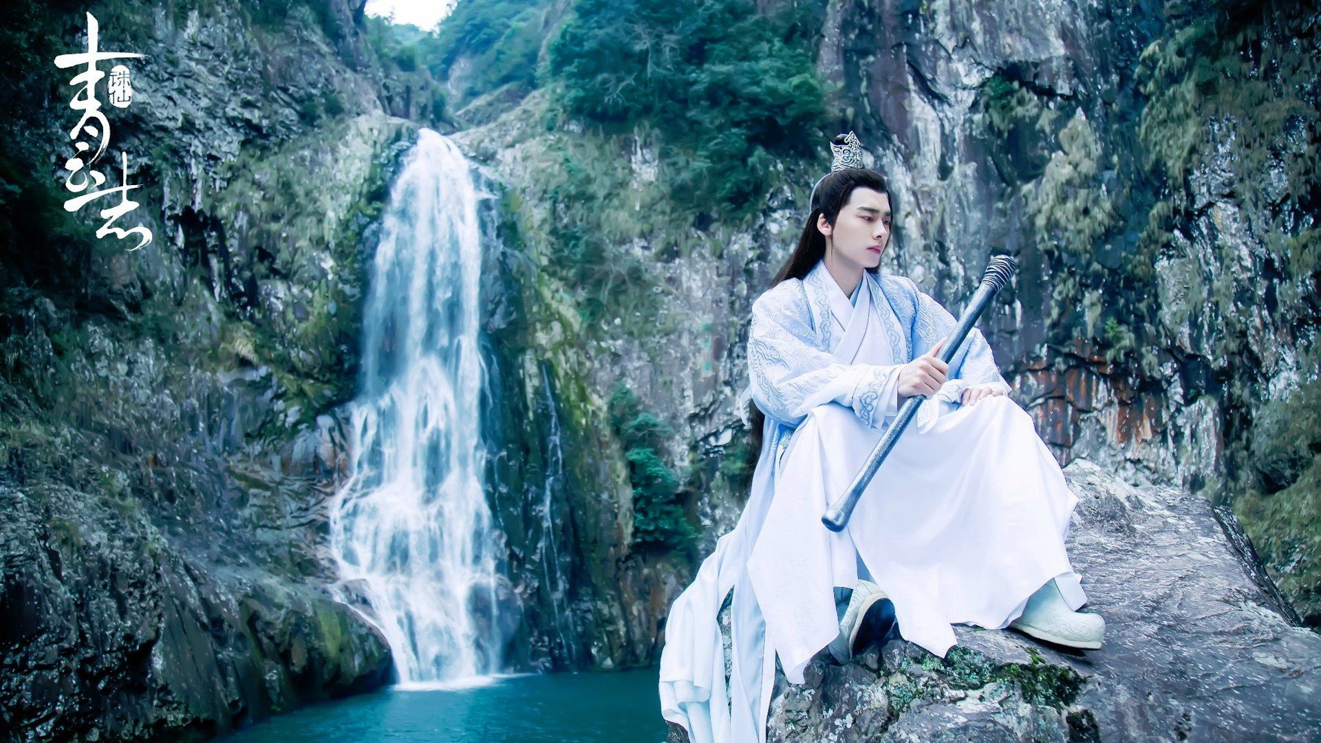 无界绿茵，利物浦的地理封锁与迪巴拉的欧冠接管，足球如何重绘身份地图？