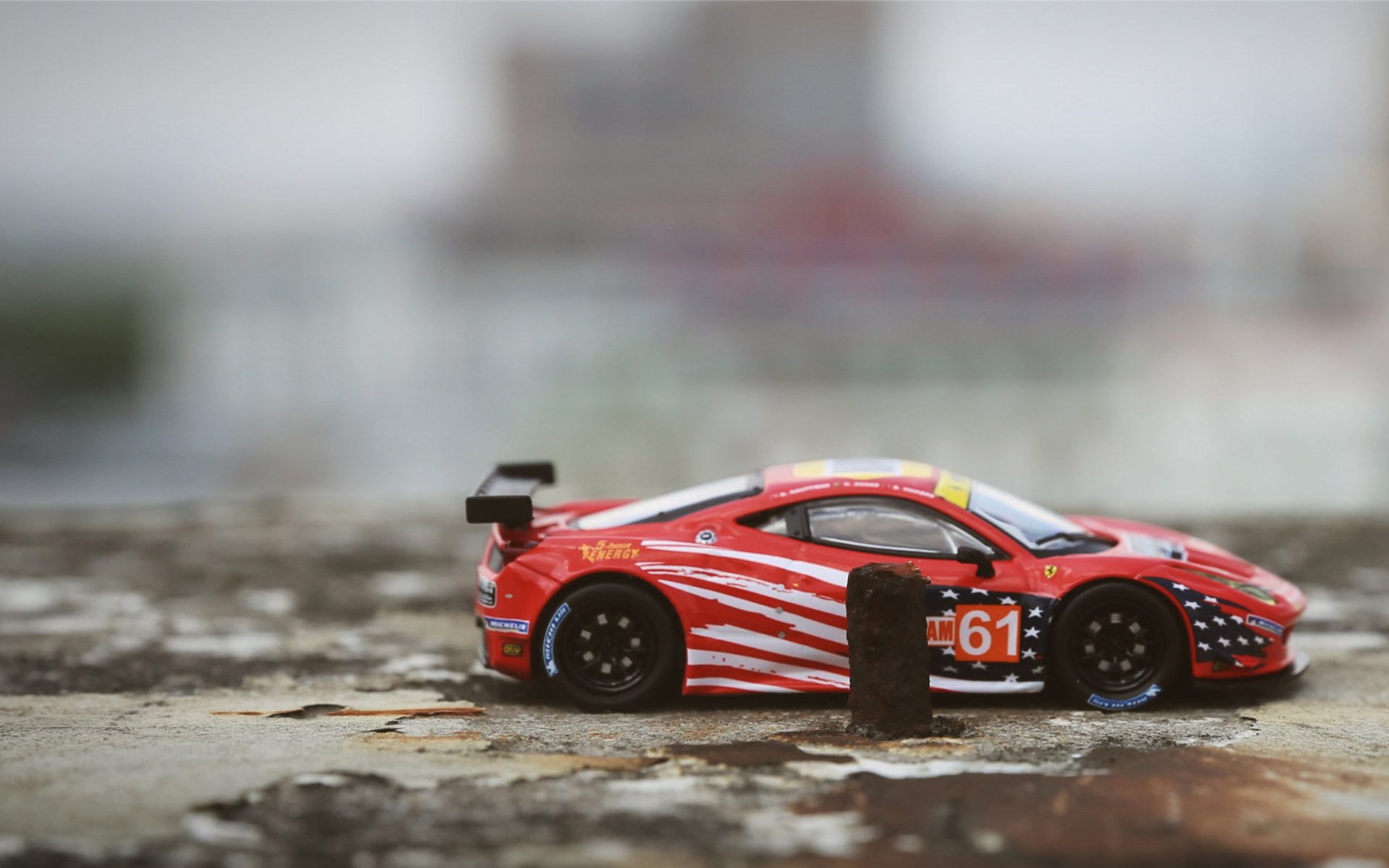 欧冠上演平行宇宙国家德比，雷恩刺客刺穿国米铁幕，诺坎普见证异类革命