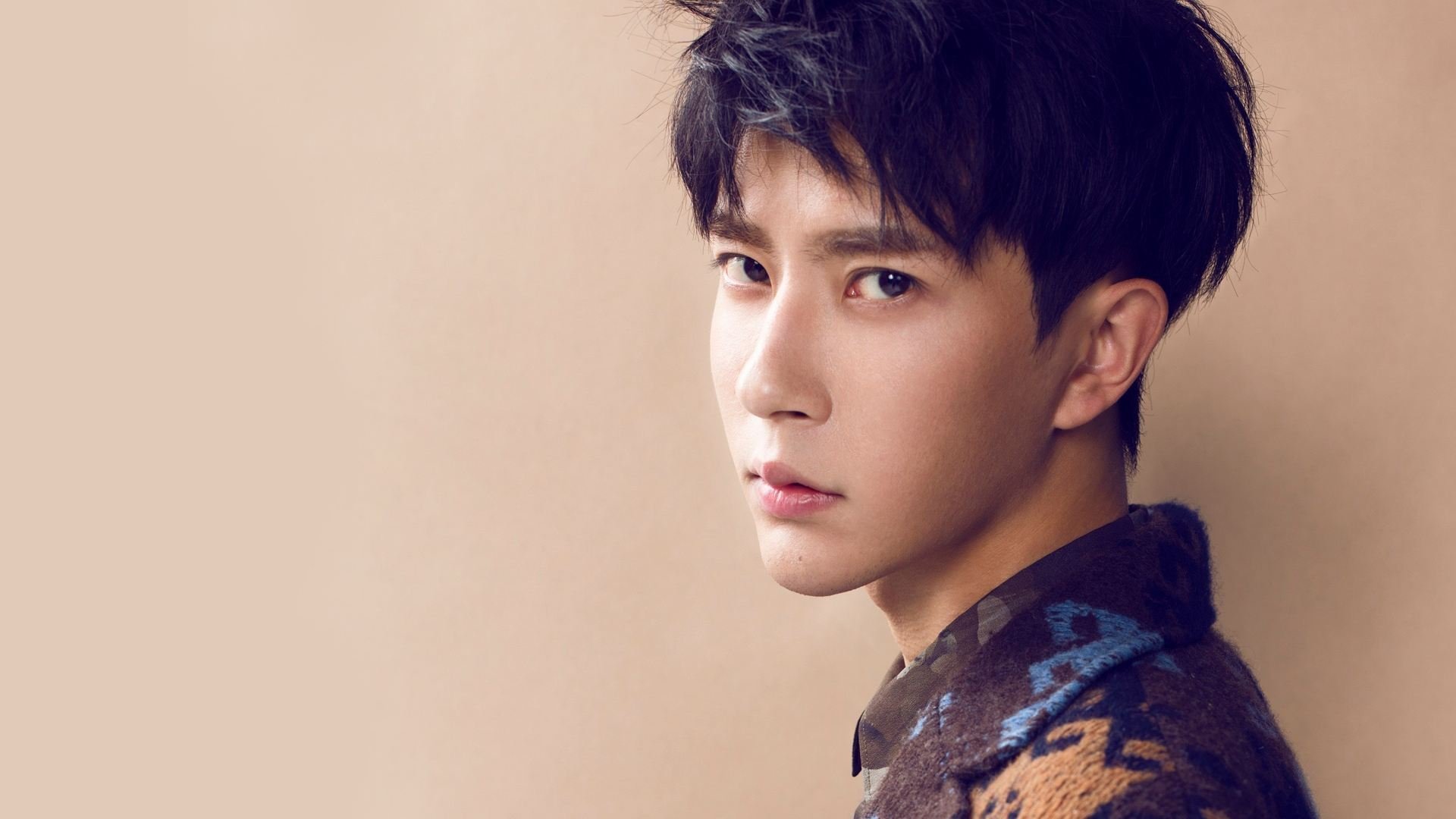 东方遇见西方,当新疆的风沙吹过印第安纳,约基奇在长城上刻下里程碑