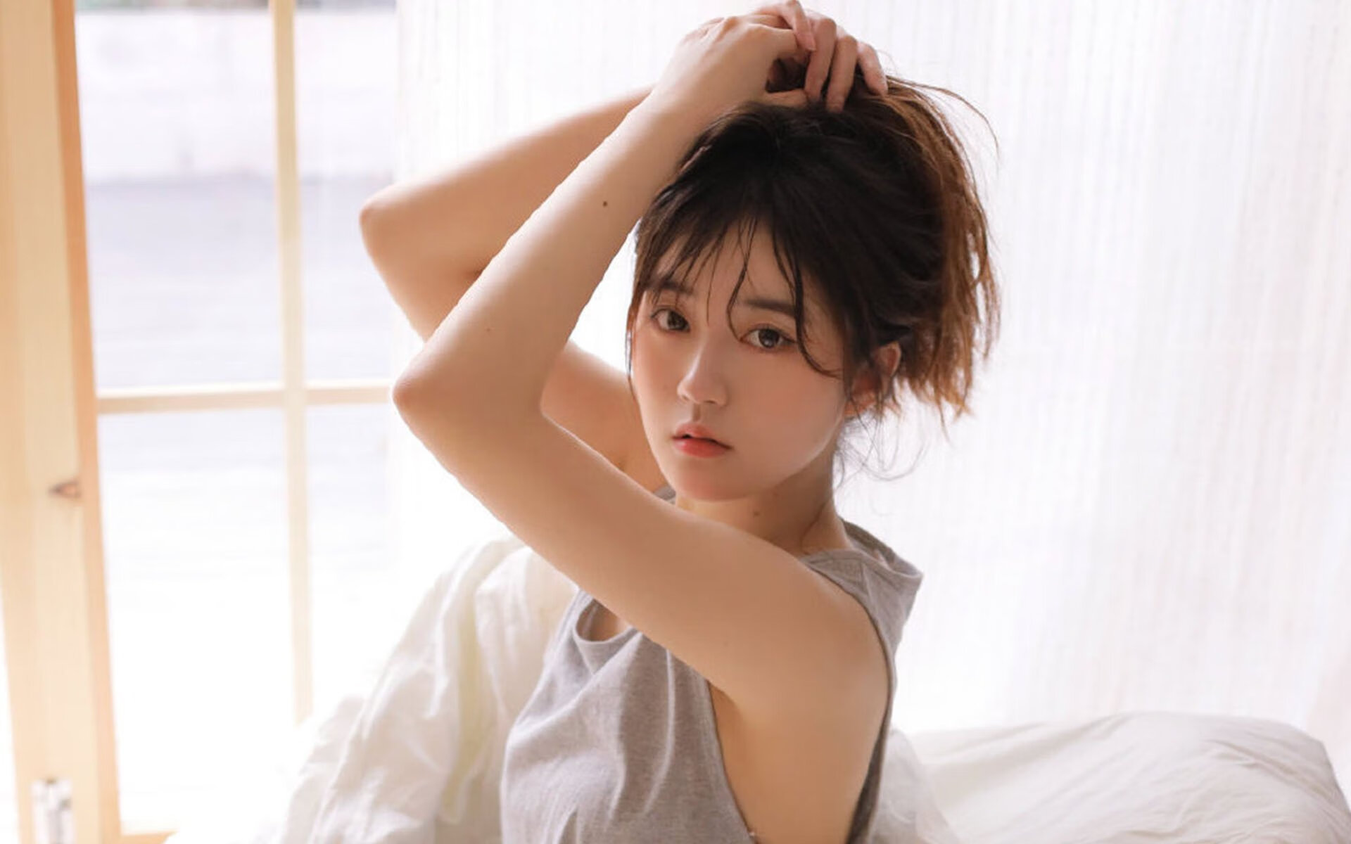 冷门之夜，丹麦碾压法国，世界杯头名之争见证童话新篇